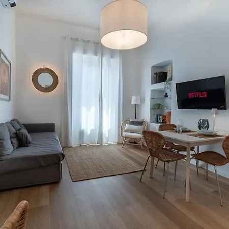 Pico - Roma 20 Apartment *