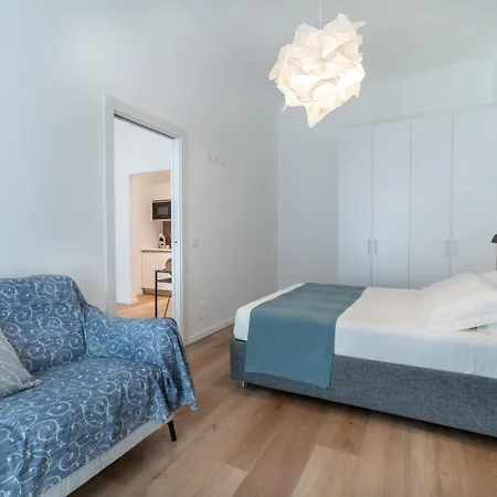 Pico - Roma 20 Apartment *