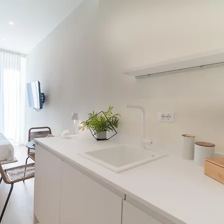 Apartment Pico - Roma 20 *