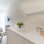 Apartment Pico - Roma 20 *