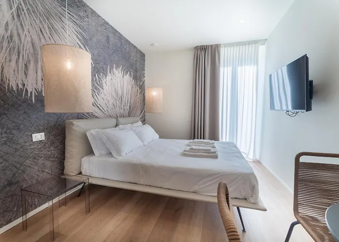 Appartement Pico - Roma 20 *